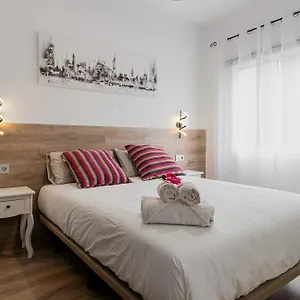 casa-mario-suites.adeje-hotels.com/